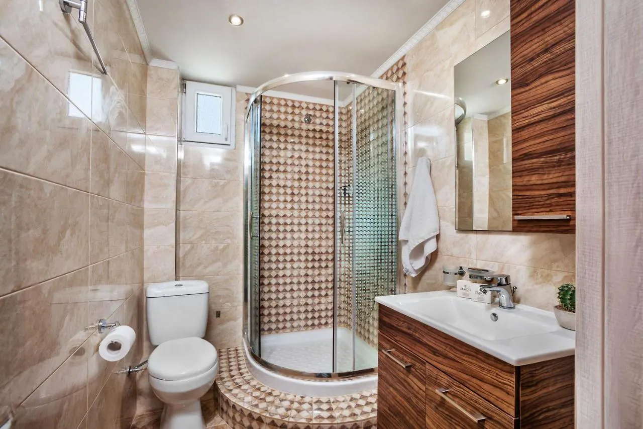 Sunny Villa Grande 하니오티